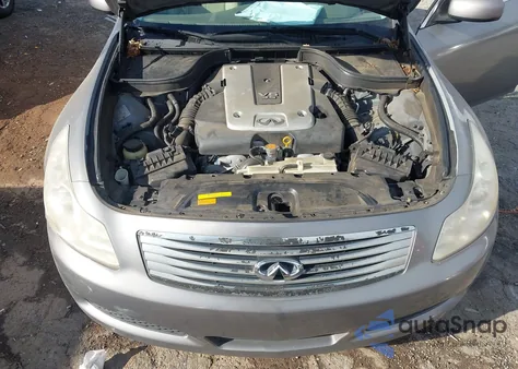 2008 Infiniti G35 Journey из США, поврежденный, VIN JNKBV61E78M210914